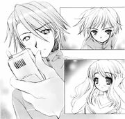  Koizumi tirou um celular do bolso... Asahina-san parecia chocada enquanto segurava a sua orelha esquerda com as mãos... Nagato se virou e olhou para cima, em direção ao céu.